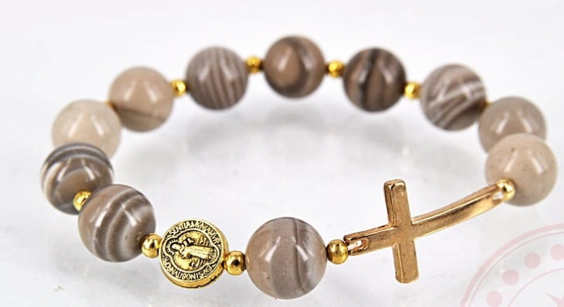 Bransoletka krzemien zloty.jpg